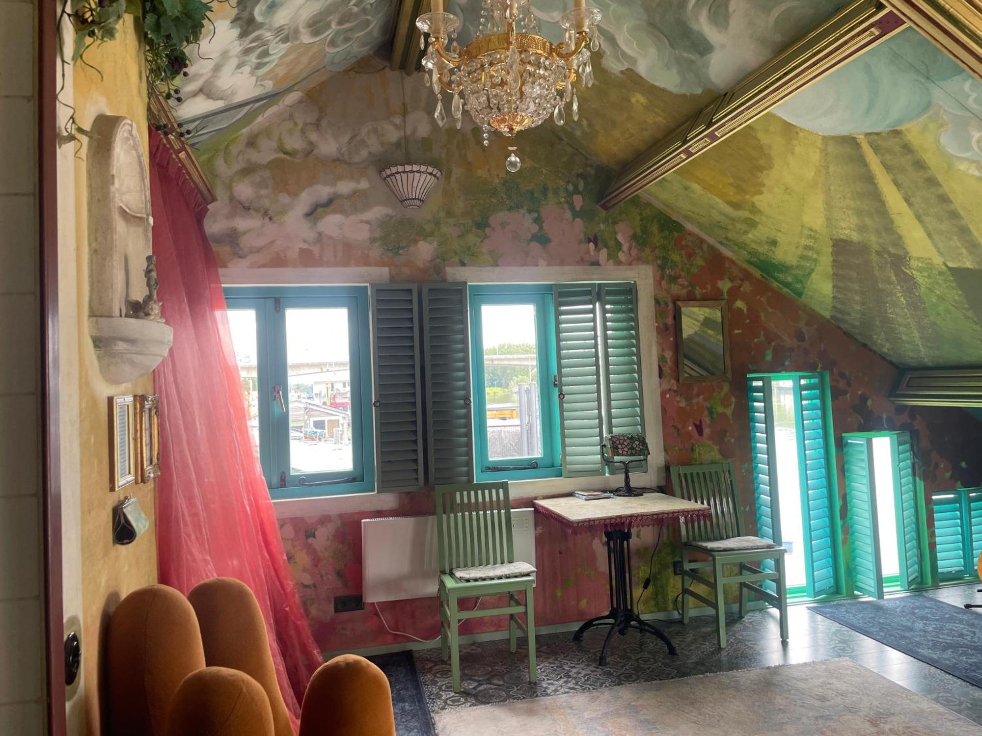 Drijfpaleis Hotel Arnhem Bagian luar foto