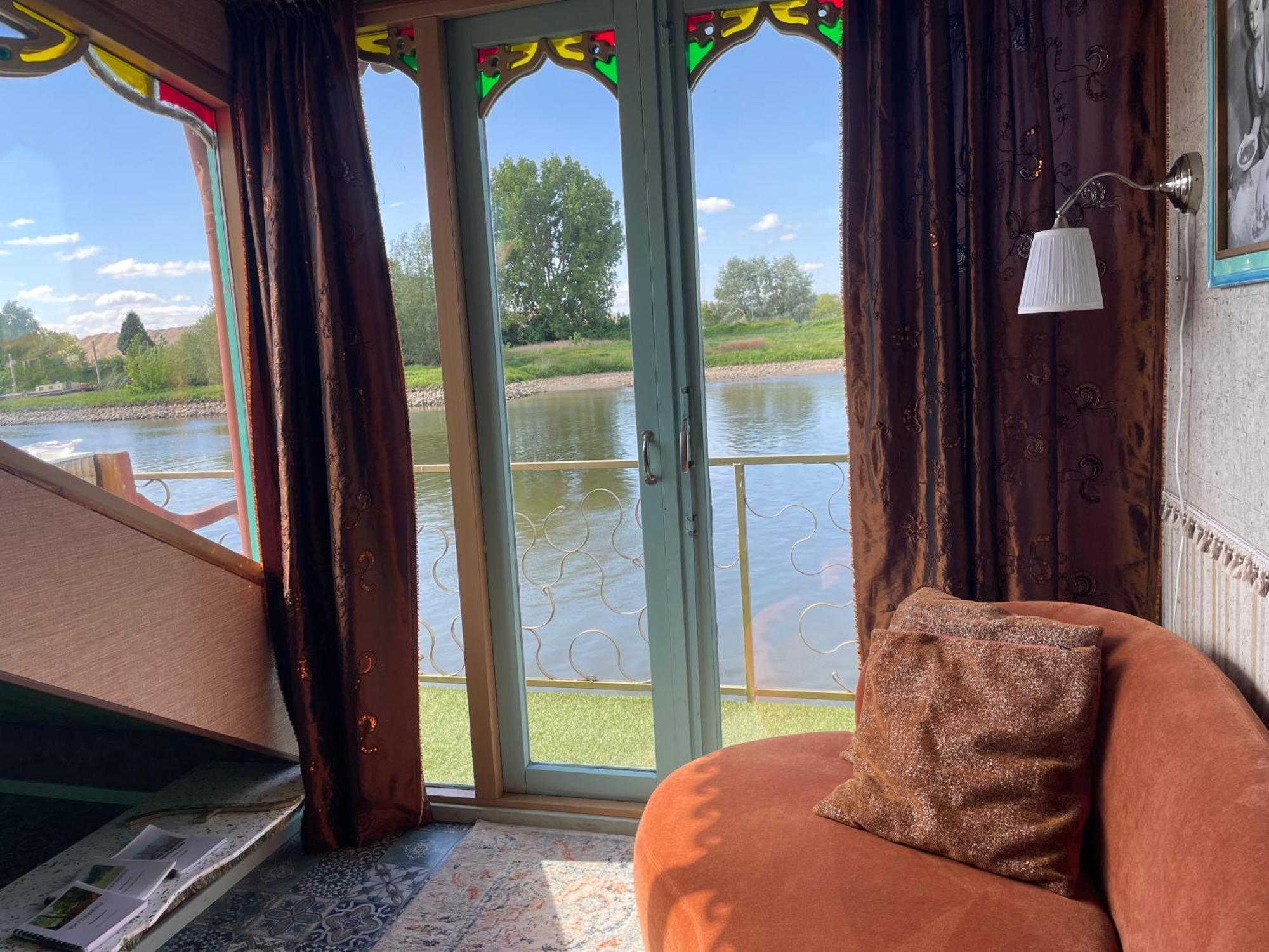 Drijfpaleis Hotel Arnhem Bagian luar foto